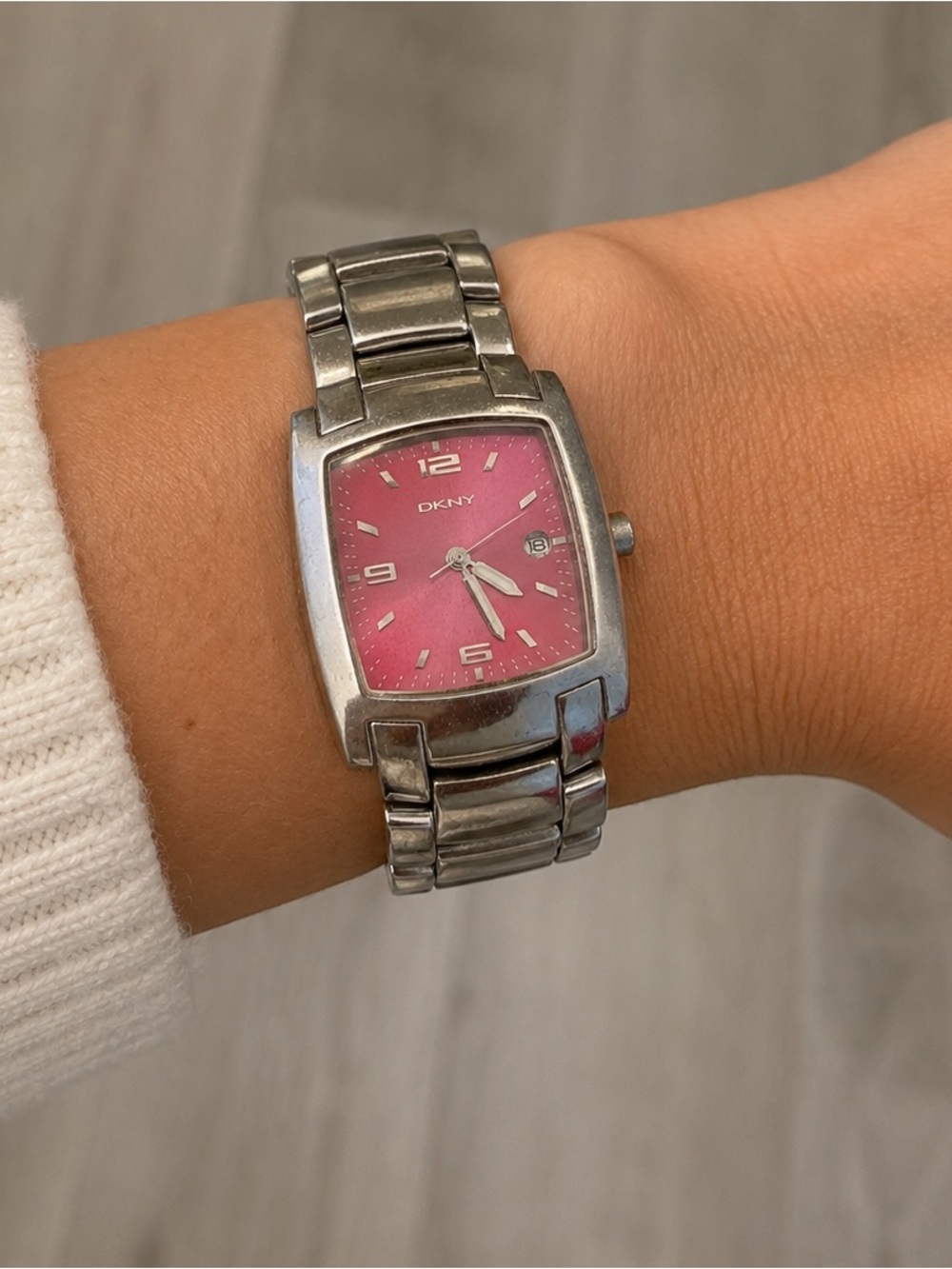 DKNY Women’s Silver Tone Bracelet Watch Pink Dial Date Window